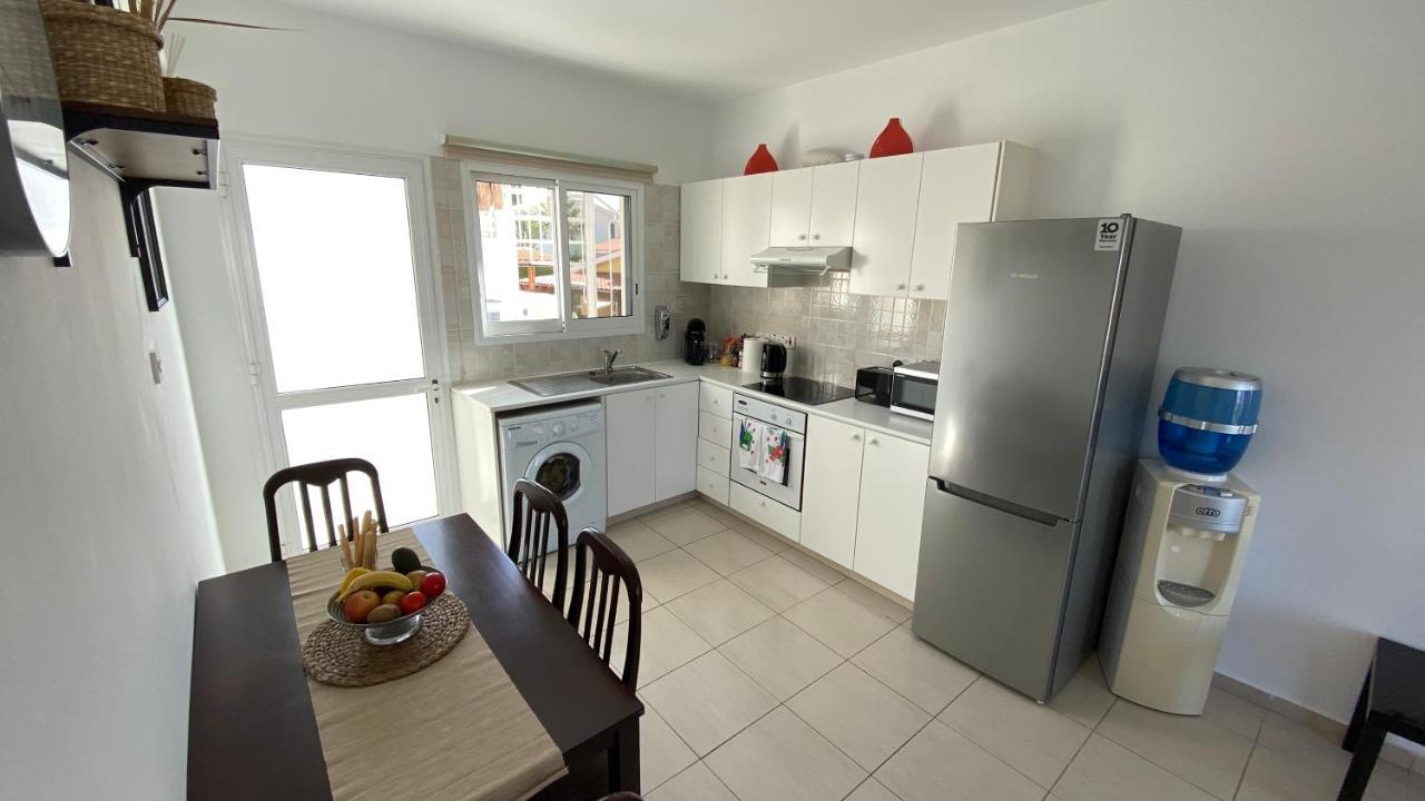 Roof Terrace & Sea View Entire Apartment Peyia Luaran gambar