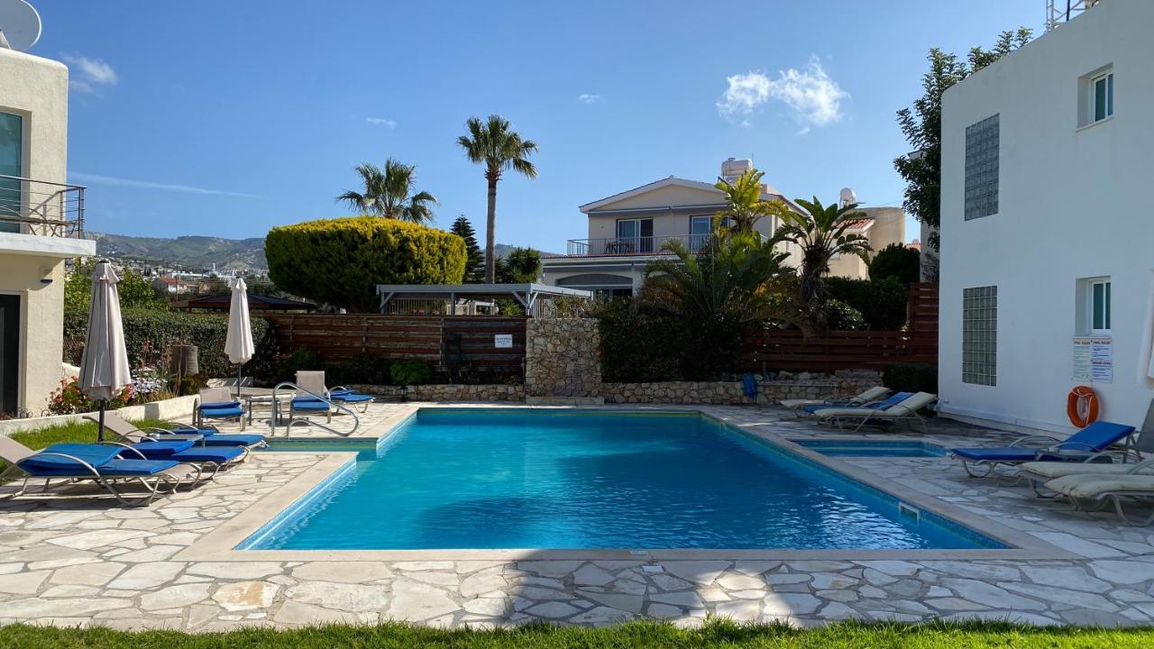 Roof Terrace & Sea View Entire Apartment Peyia Luaran gambar