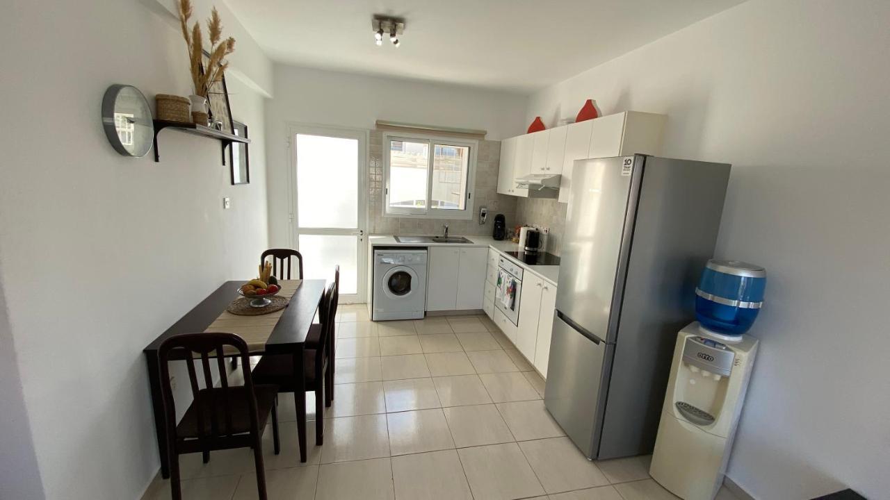 Roof Terrace & Sea View Entire Apartment Peyia Luaran gambar