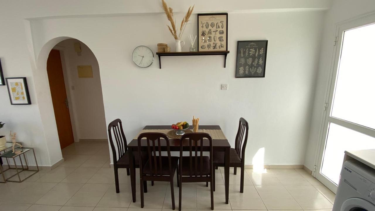 Roof Terrace & Sea View Entire Apartment Peyia Luaran gambar